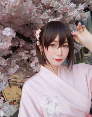 扒开美女狂揉难受视频
