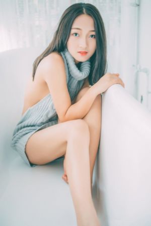 在厨房乱子伦对白