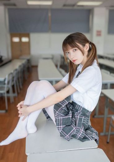 年轻的小姨子在线看