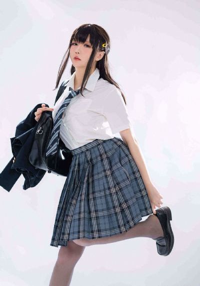 四平青年第一季免费看