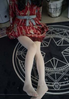 和上司女部长出差bd在线