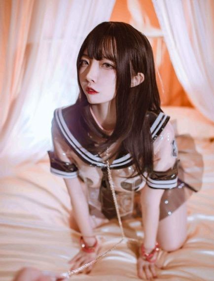 《孤岛飞鹰》